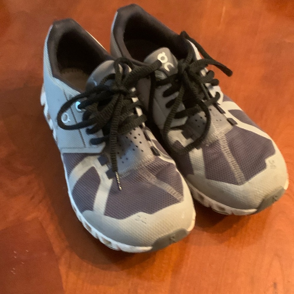Women’s On Running shoes